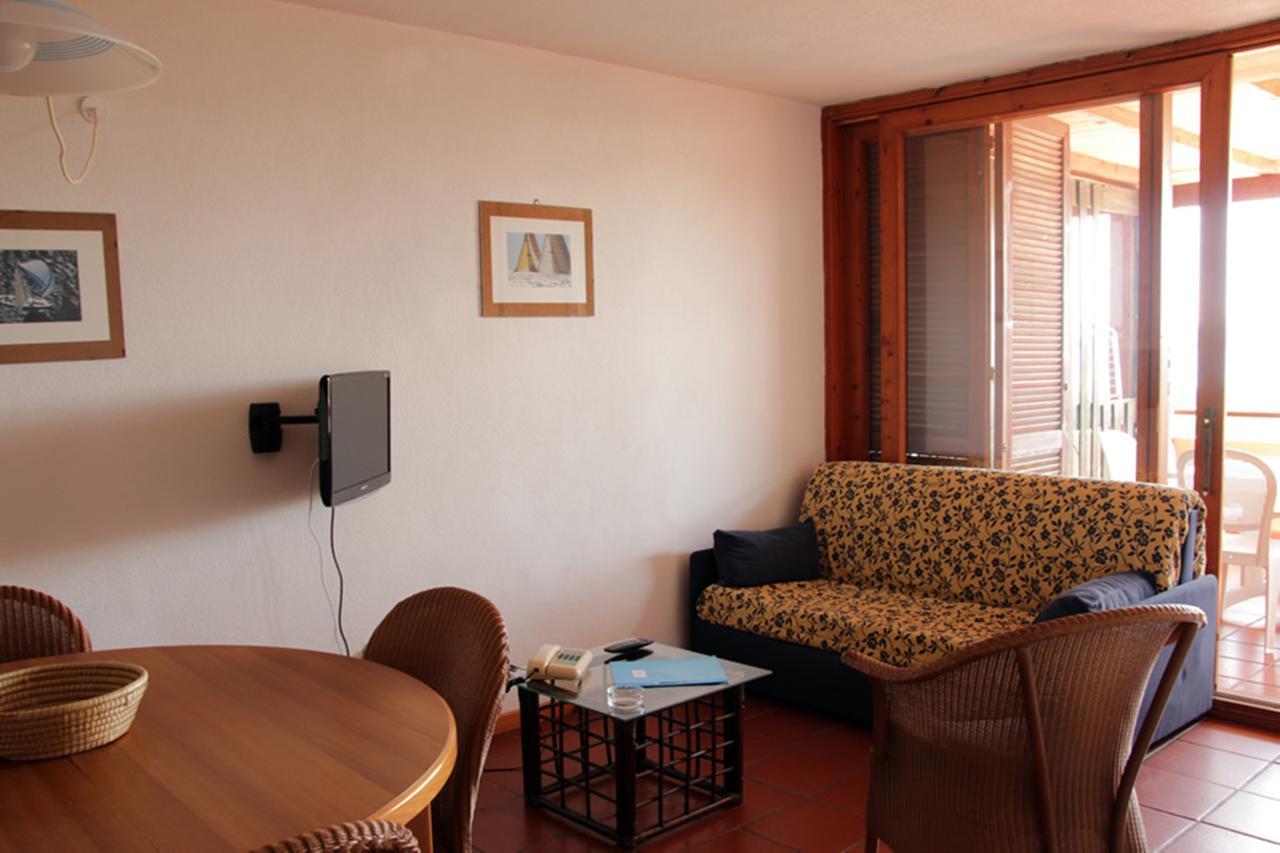Residence Portolaconia Appartamenti Канниджионе Номер фото